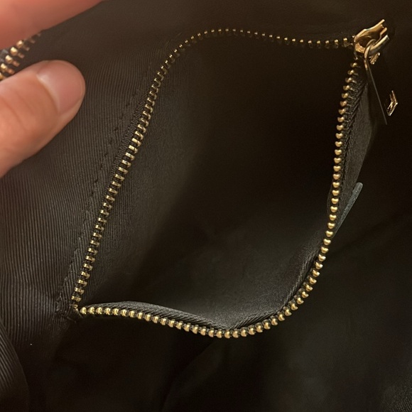 Valentina Fiore Black Woven Leather Gold Studded Handbag Gold Chain Strap bag - Picture 12 of 16